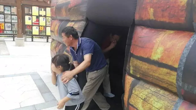 模拟逃生演练