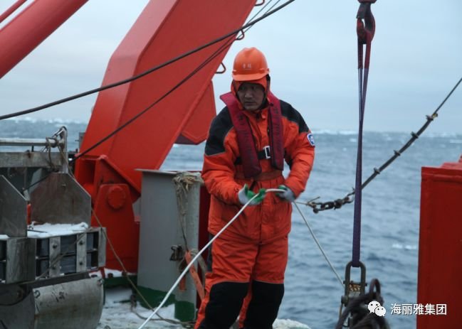  海丽雅为“雪龙号”南极科考研发抗冰山碰撞结构海洋潜标绳缆   